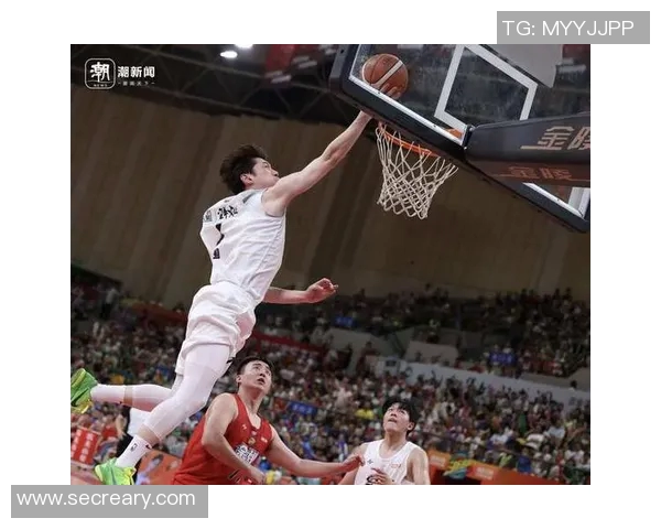 上海篮球队在挑战赛中的灵活性表现分析与点评 上海篮球队在挑战赛中的灵活性表现分析与点评