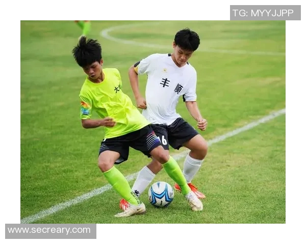 精彩绝伦的3号足球明星集锦视频带你领略足球魅力与激情瞬间